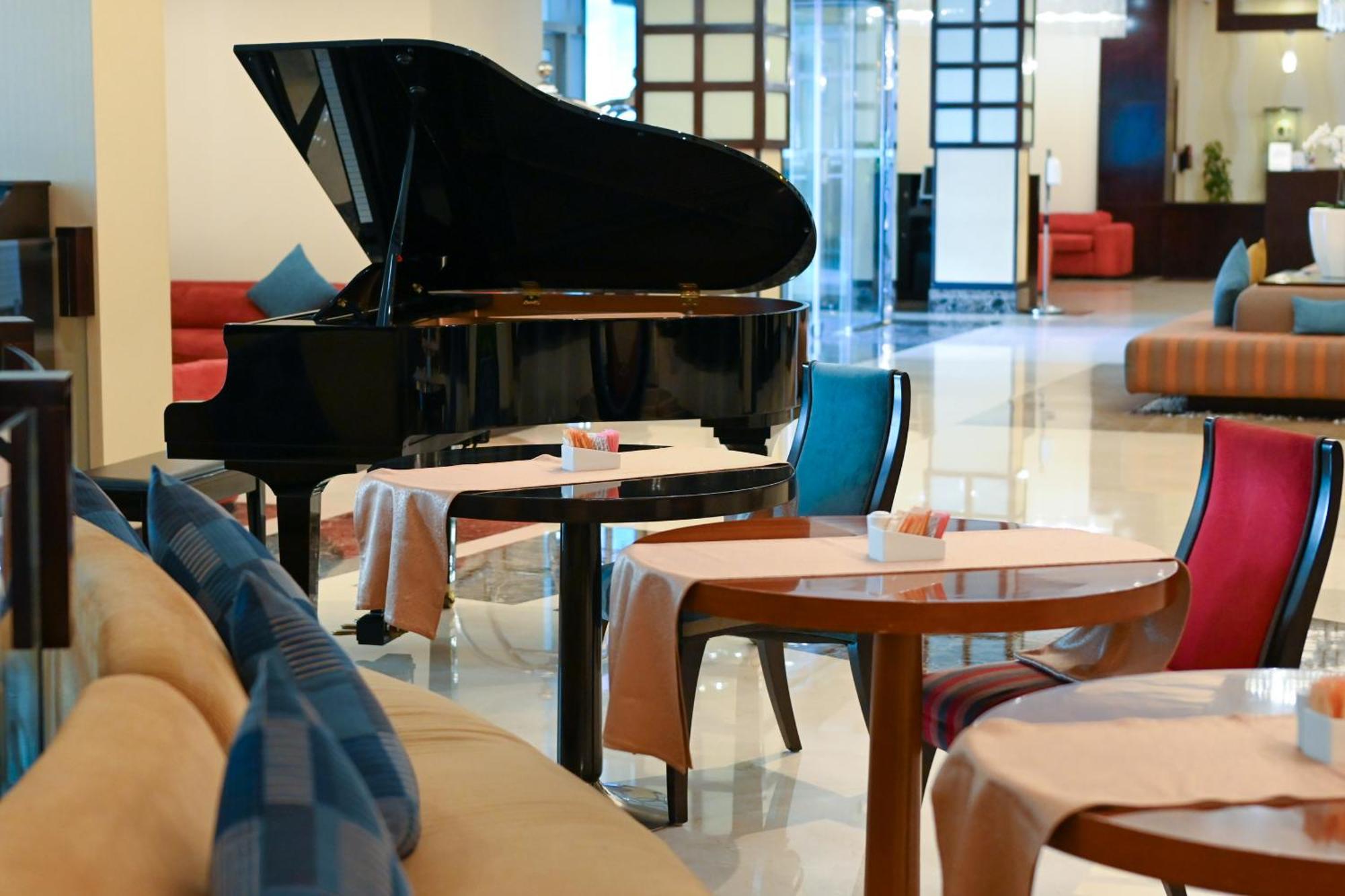 City Seasons Hotel & Suites Mascate Exterior foto